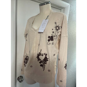 NWT distressed women’s embroidered sweater blouse by Caite Kyla Seo